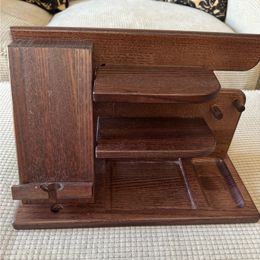 Charge station wood